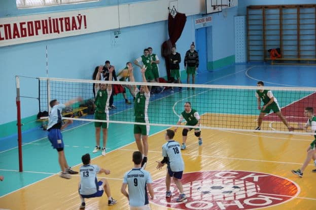 В Лиде прошли встречи в рамках чемпионата Гродненской области по волейболу
