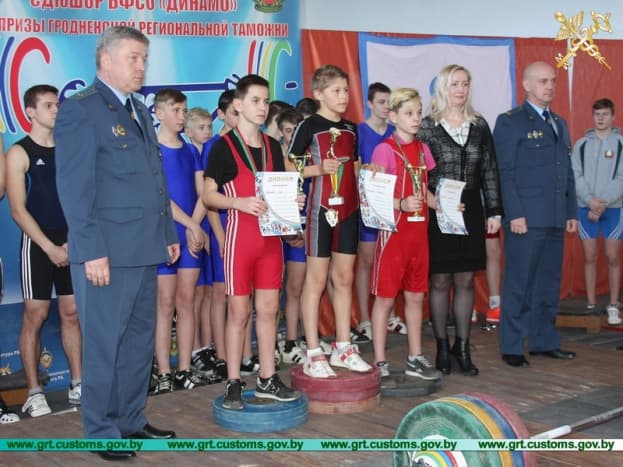 В Лиде состоялось Открытое первенство юношей по тяжелой атлетике на призы Гродненской региональной таможни
