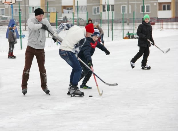 Где в Лиде покататься на коньках и лыжах?