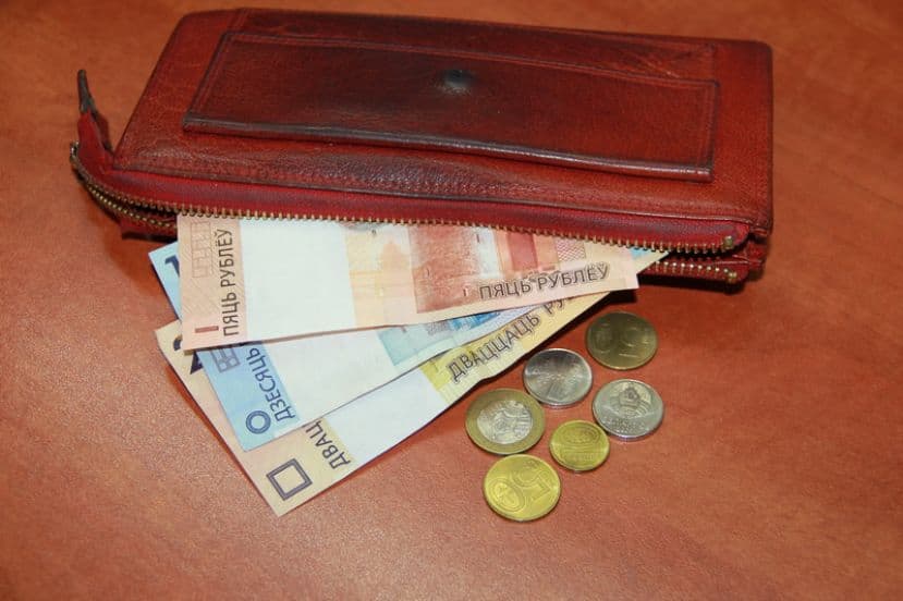 Досрочная выплата пенсий и пособий за 7 января начнется в Беларуси с 4 января
